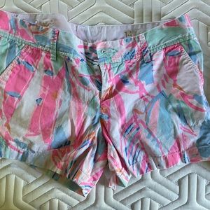 EUC Lilly Pulitzer size 14 Callahan Shorts